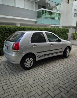 FIAT PALIO 1.0 MPI FIRE CELEBRATION 8V FLEX 4P MANUAL FIAT PALIO 1.0 MPI FIRE CELEBRATION 8V FLEX 4P MANUAL
